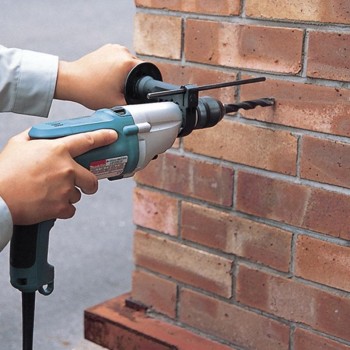 TREPANT PERCUTOR MAKITA 720W HP2051 AUTO.