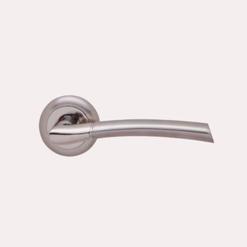 JUEGO MANIVELAS DE ALUMINIO CON ROSETA DEL MODELO BERNIA